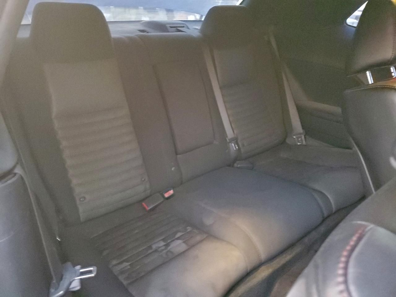 2013 Dodge Challenger sxt