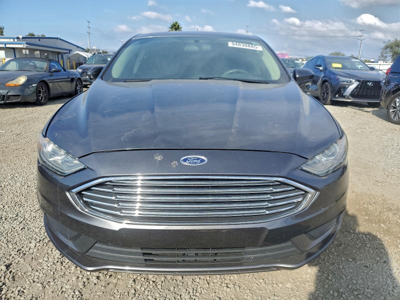2017 Ford Fusion se Hybrid