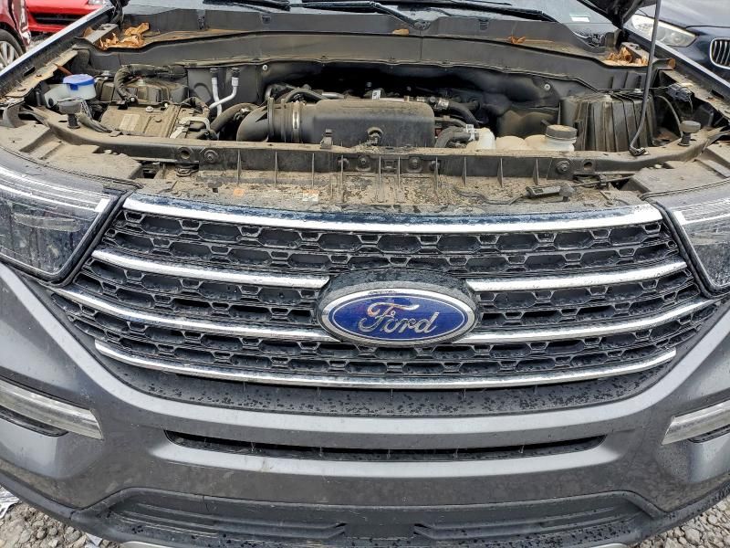 2023 Ford Explorer xlt