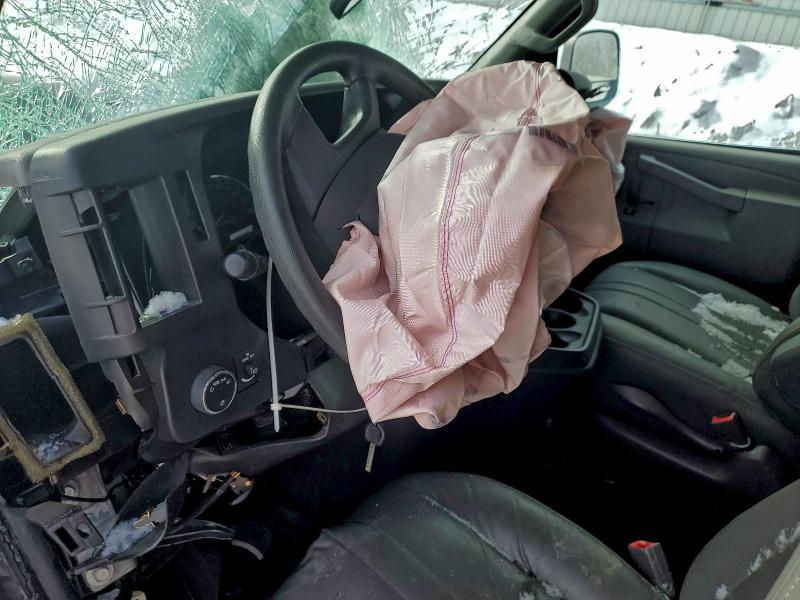 2020 Chevrolet Express 2500 Delivery Van