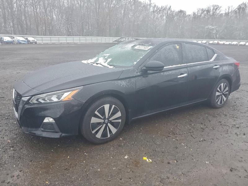 2021 Nissan Altima sv