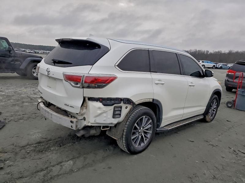 2014 Toyota Highlander xle