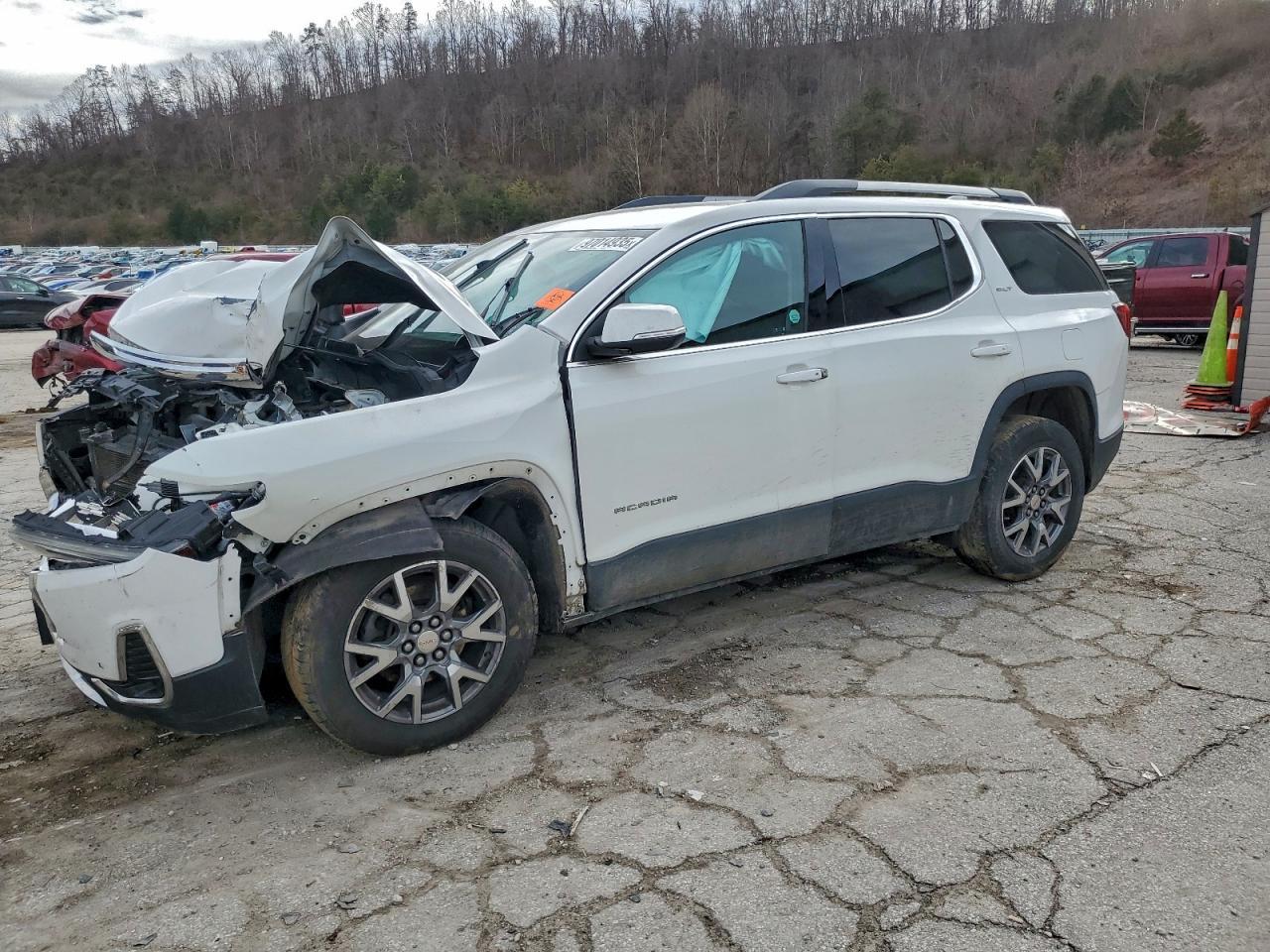 2020 GMC Acadia slt