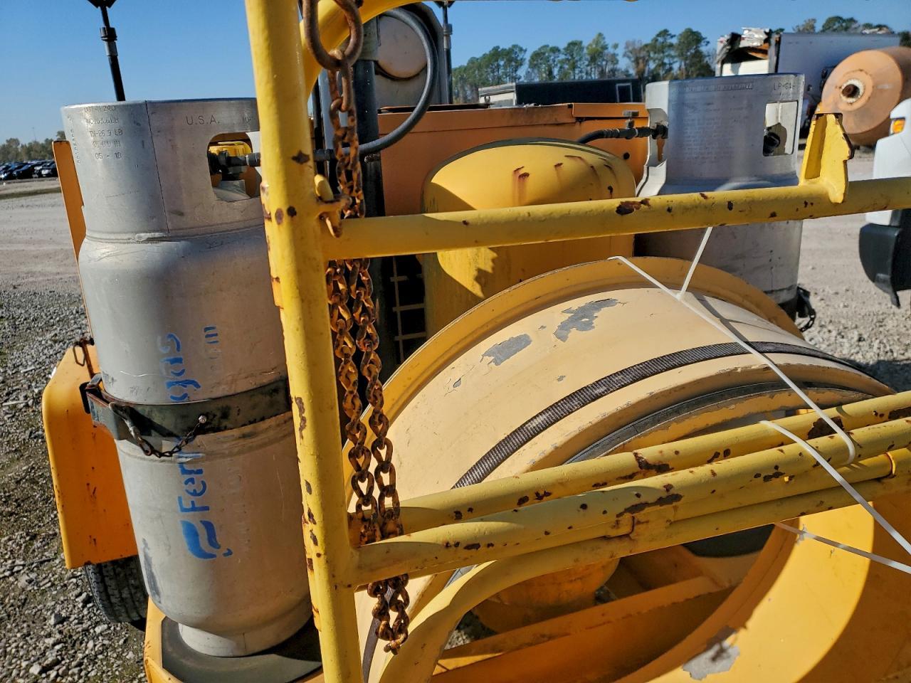 2001 Pelsue Manhole Support Trailer