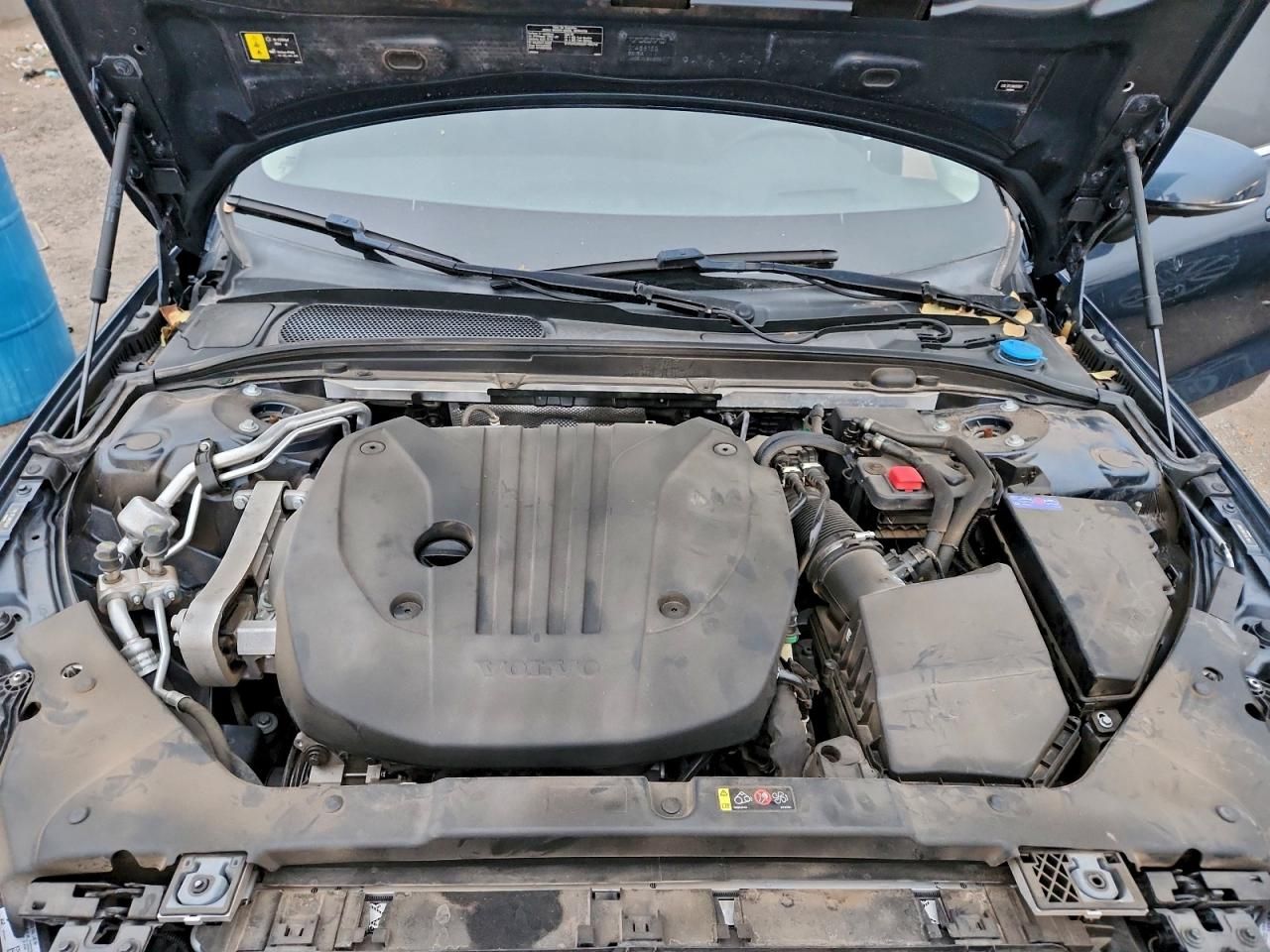 2022 Volvo S60 B5 Inscription