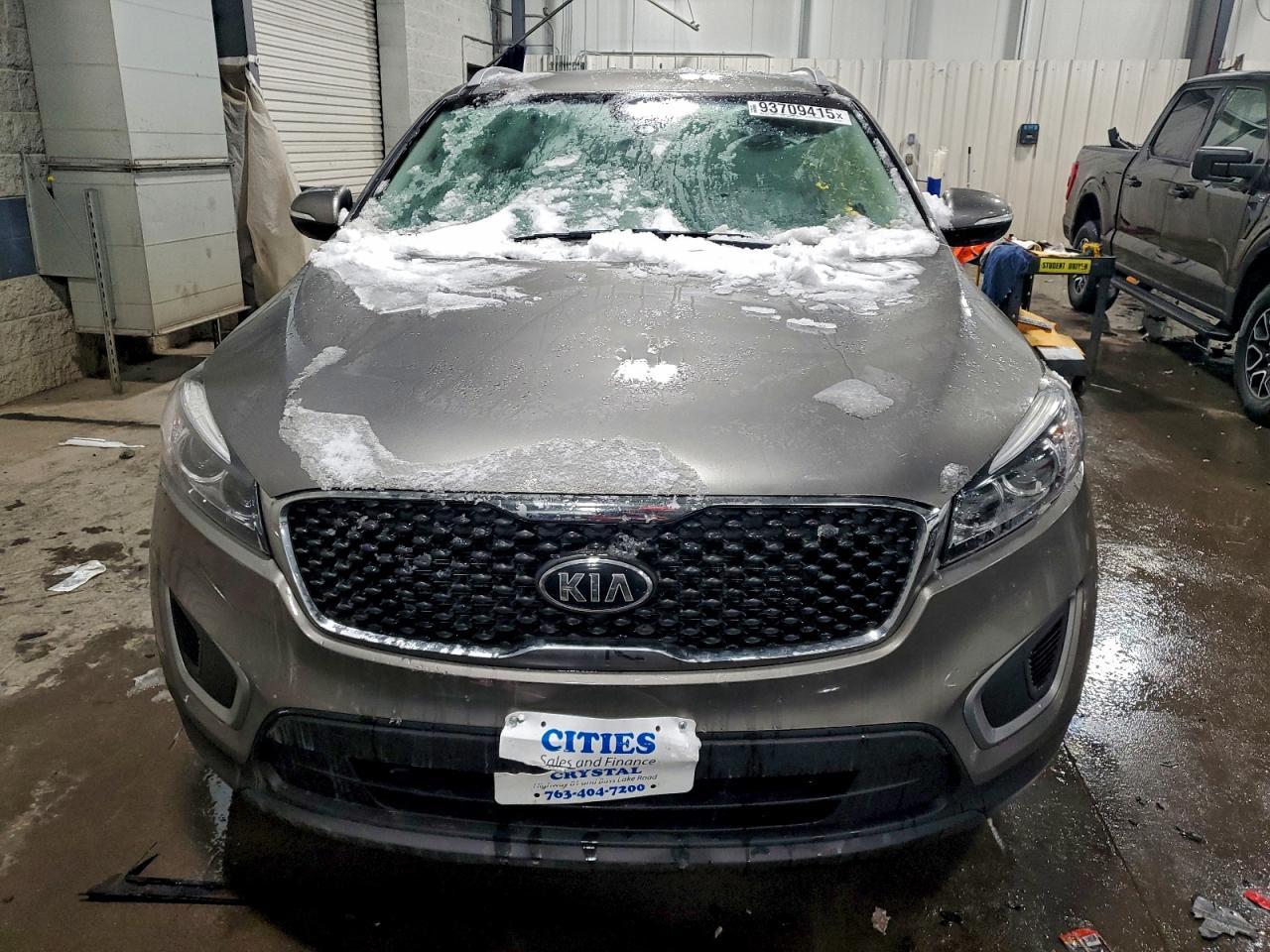 2017 KIA Sorento lx