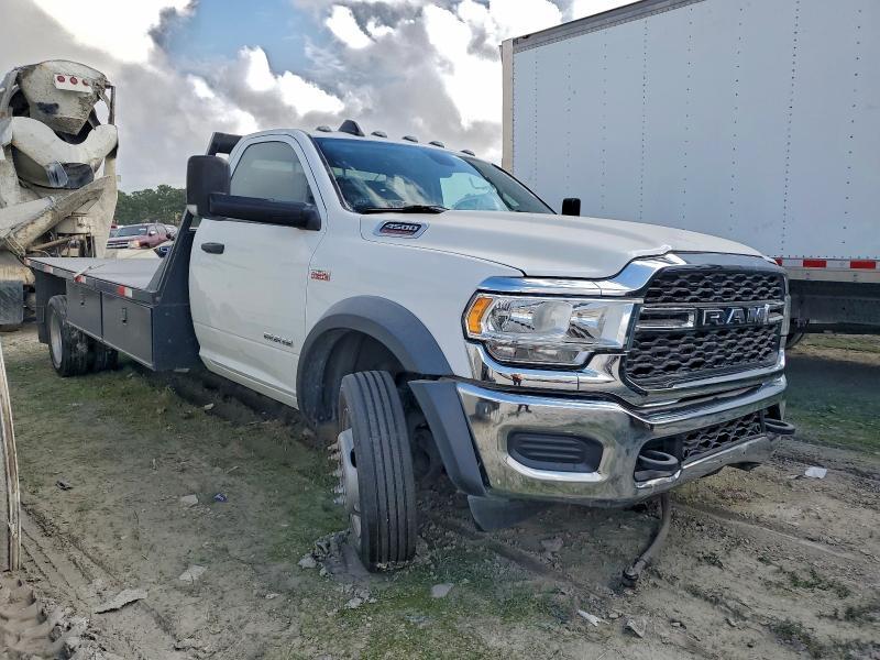 2019 Dodge RAM 4500 Flatbed Truck