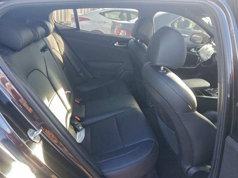 2020 KIA Stinger