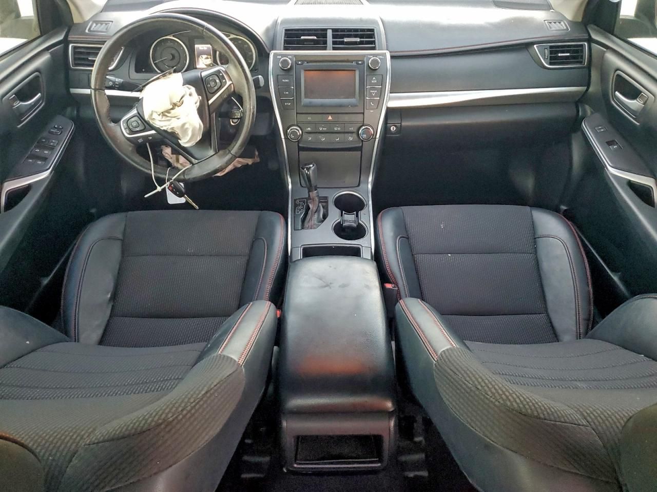 2017 Toyota Camry le