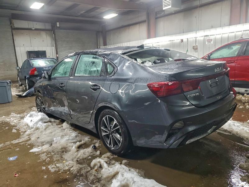 2024 KIA Forte lx