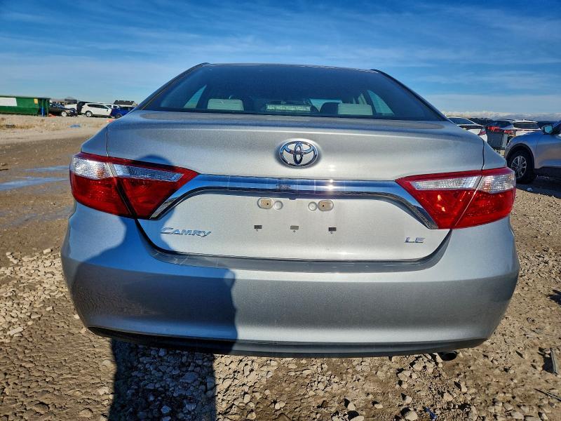 2017 Toyota Camry le