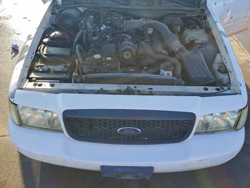 2005 Ford Crown Victoria Police Interceptor