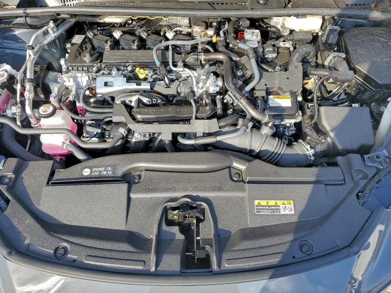 2025 Toyota Prius le