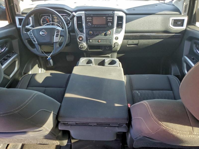 2018 Nissan Titan s