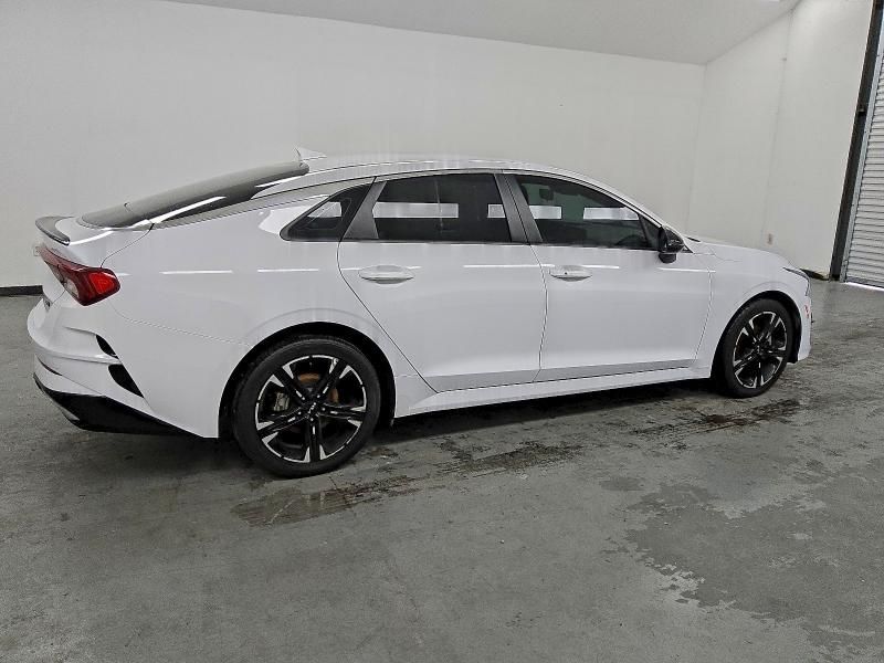 2022 KIA K5 gt Line