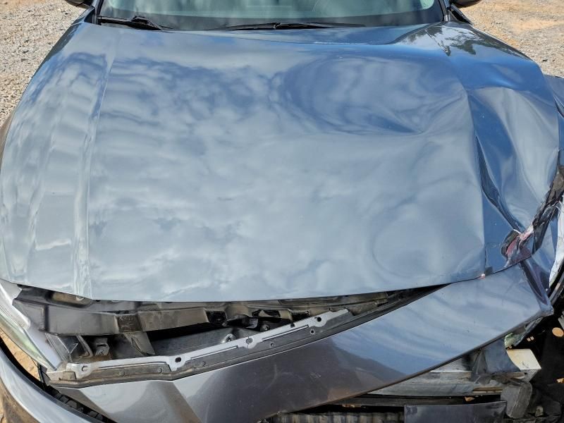 2020 Nissan Altima sl