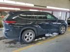 2022 Toyota Highlander l