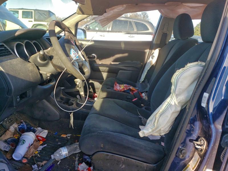 2011 Nissan Versa 1.8 s