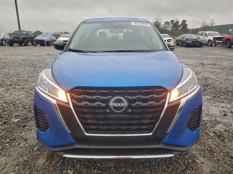 2024 Nissan Kicks s