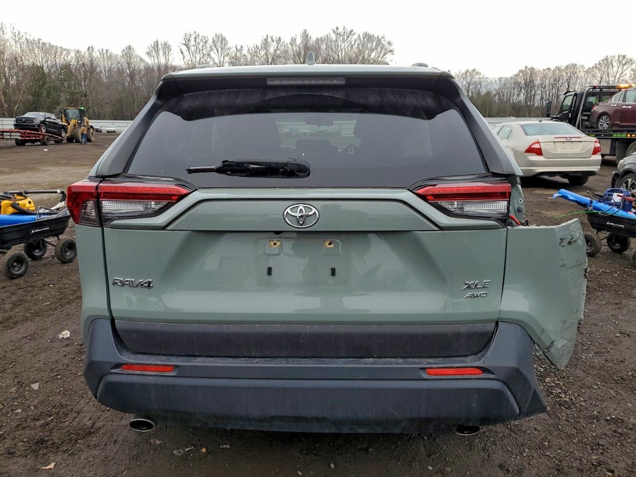 2022 Toyota Rav4 xle Premium