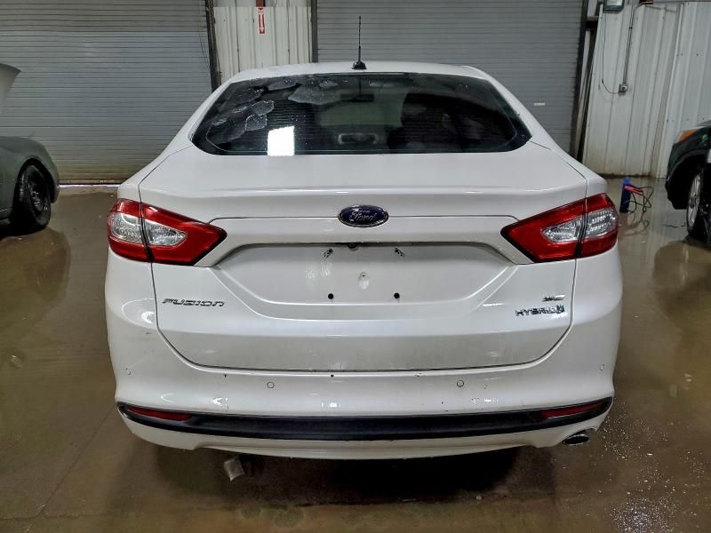 2016 Ford Fusion se Hybrid