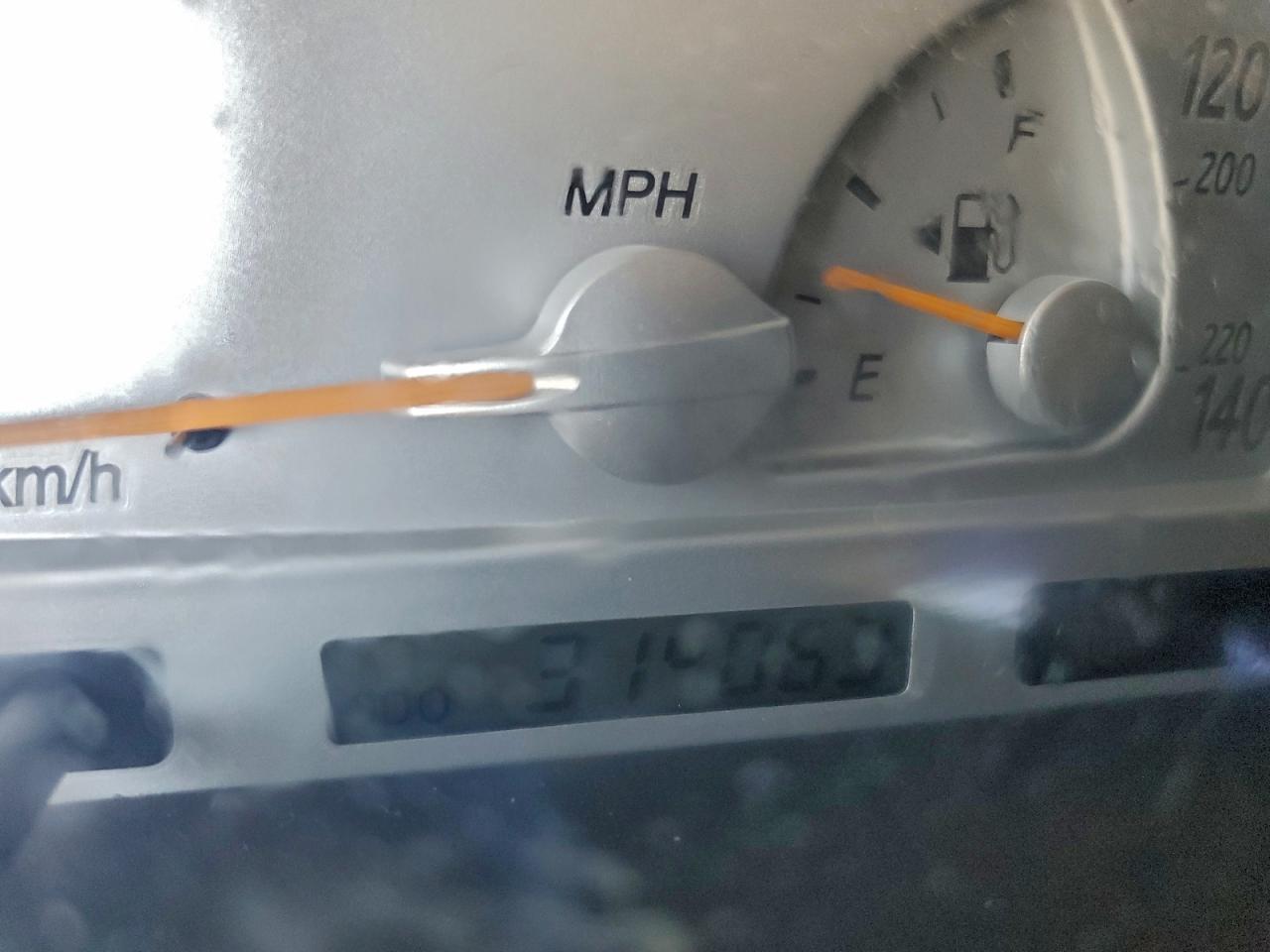 2004 Toyota Camry