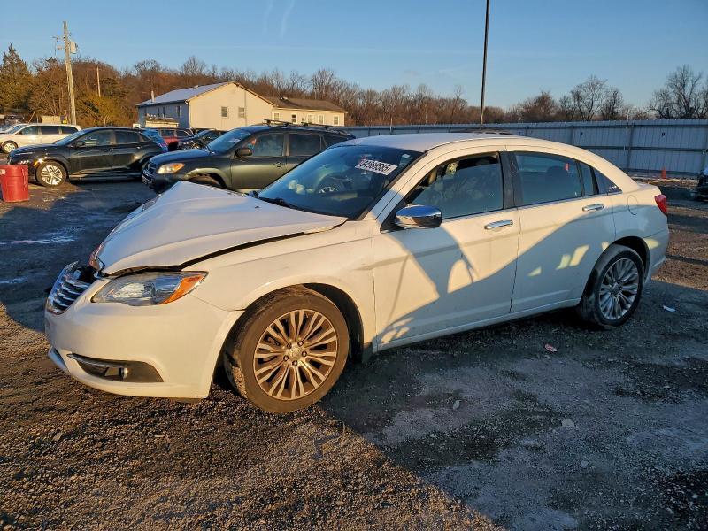 2012 Chrysler 200 Limited