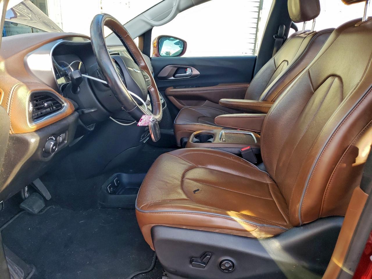 2018 Chrysler Pacifica Hybrid Limited