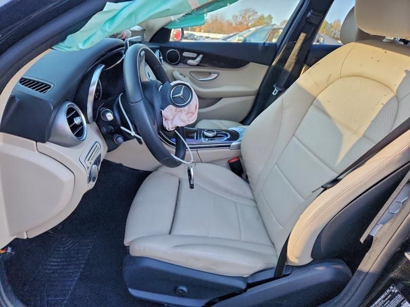 2017 Mercedes-Benz C300