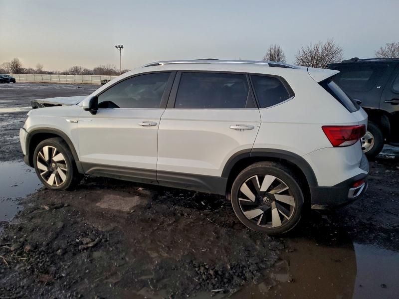 2024 Volkswagen Taos sel