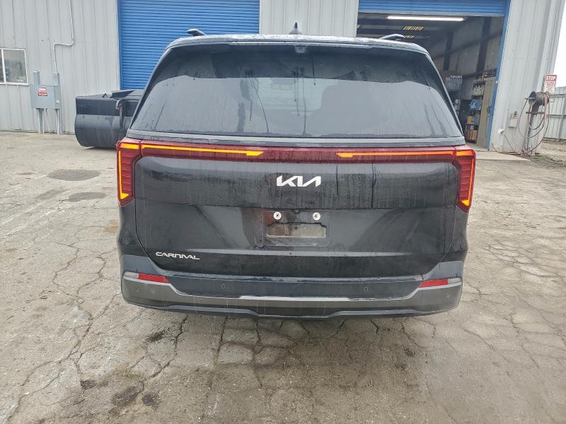 2025 KIA Carnival sx