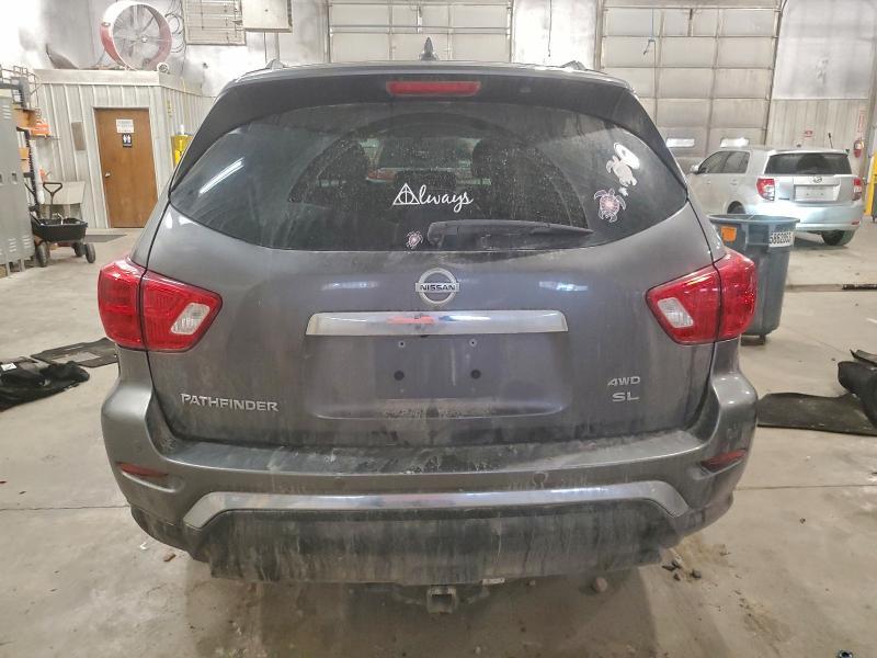 2019 Nissan Pathfinder s