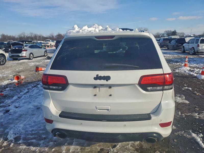 2015 Jeep Grand Cherokee Srt-8