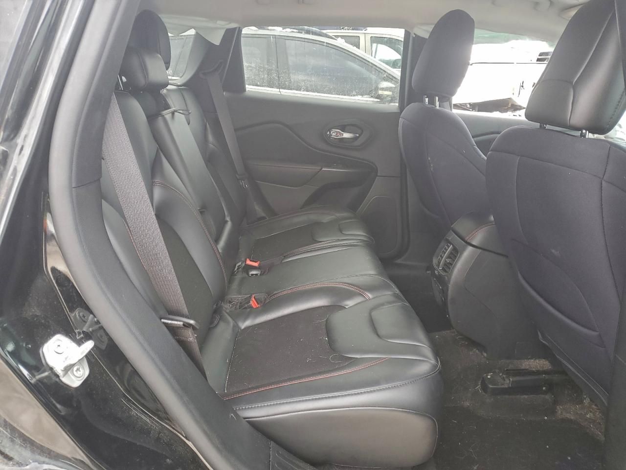 2020 Jeep Cherokee Trailhawk