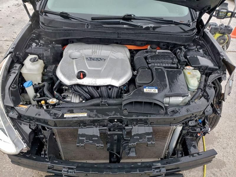 2013 Hyundai Sonata Hybrid