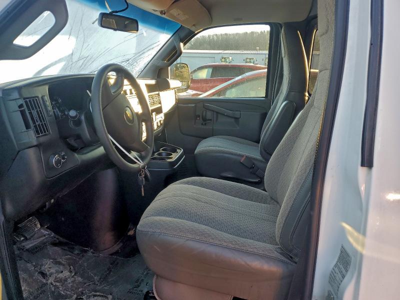 2018 Chevrolet Express G3500 LT