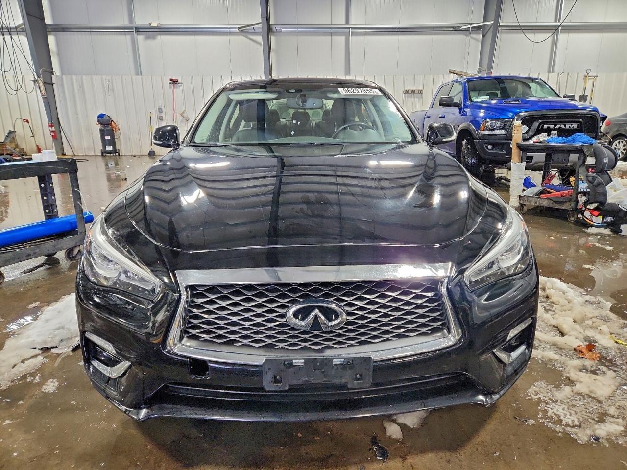 2018 Infiniti Q50 Luxe
