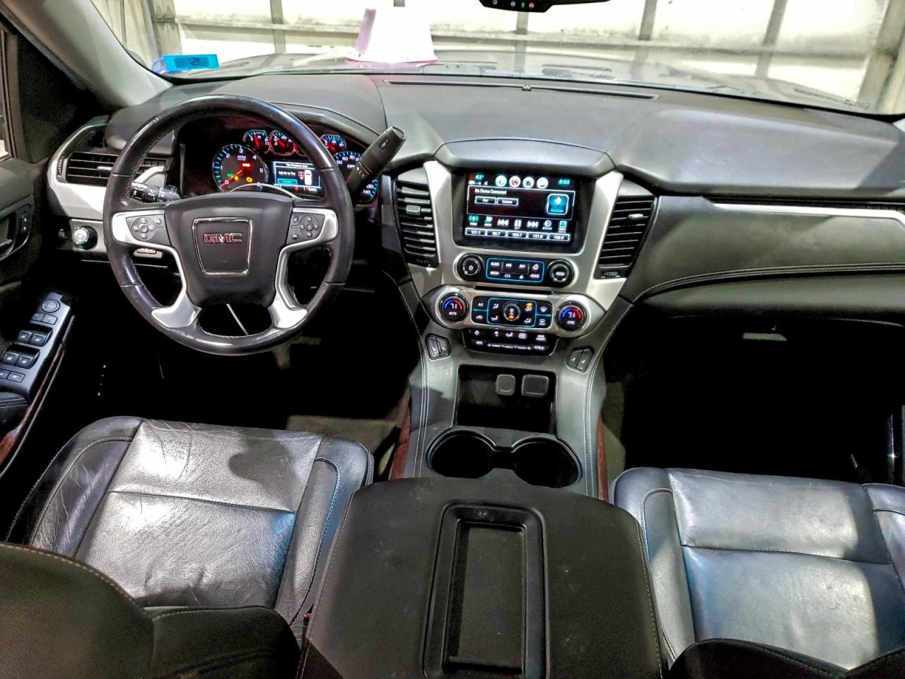 2018 GMC Yukon xl K1500 slt