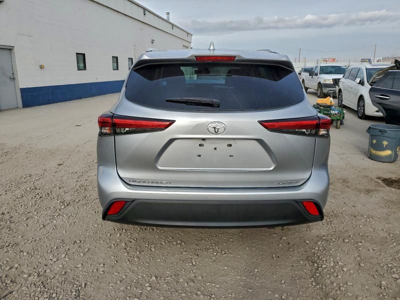 2023 Toyota Highlander l