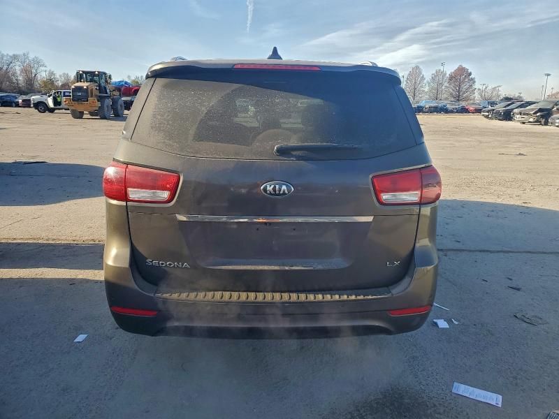 2016 KIA Sedona lx