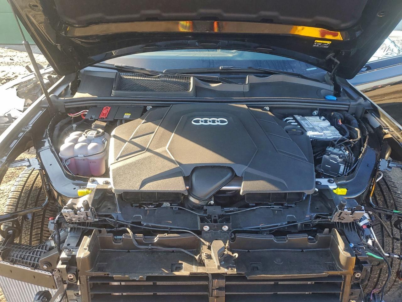 2025 Audi Q7 Premium Plus