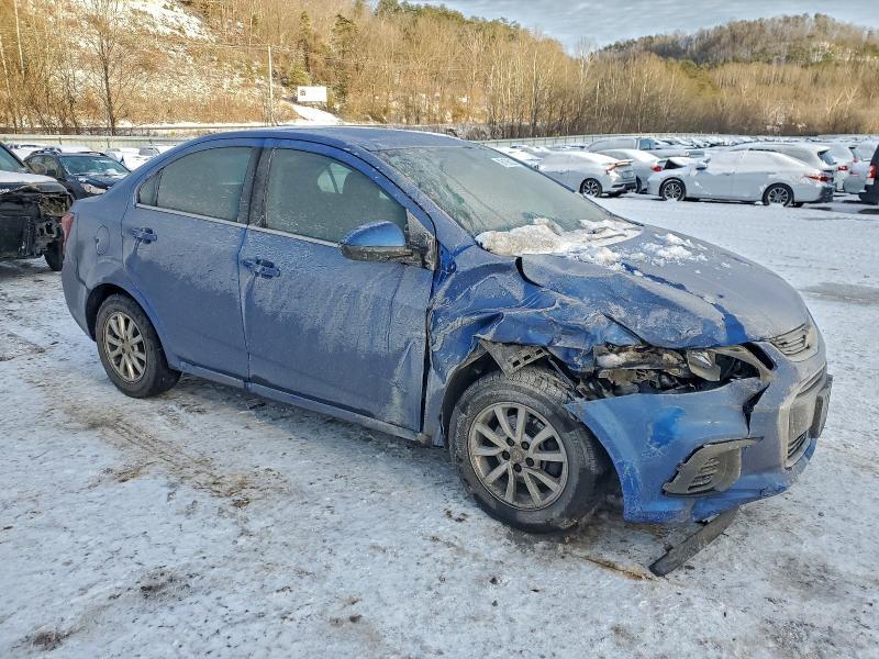 2017 Chevrolet Sonic lt