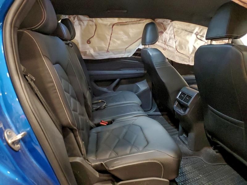 2024 Volkswagen Atlas Cross Sport se