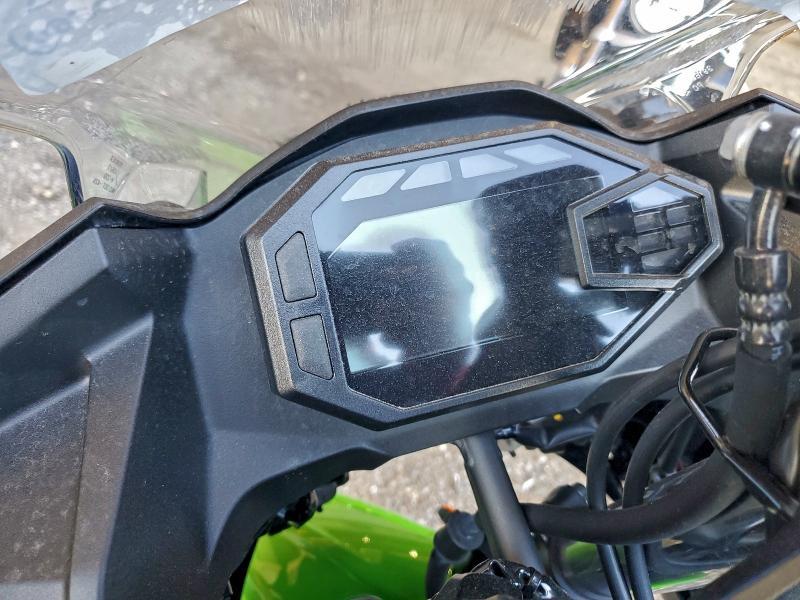 2025 Kawasaki Ex500 h