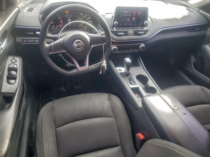 2019 Nissan Altima s