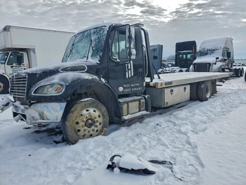 2019 Freightliner Business Class M2 Rollback Truck