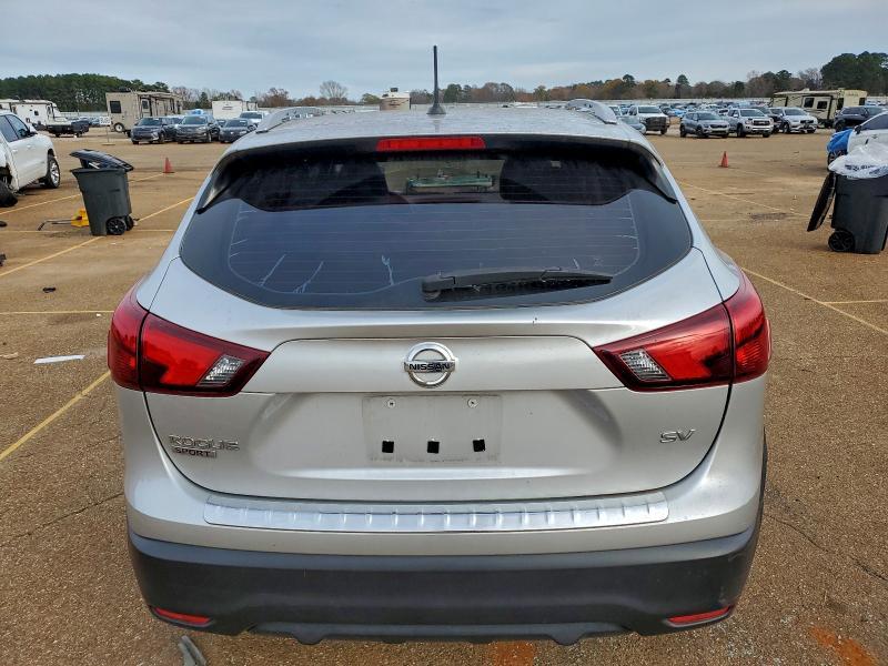 2018 Niss Rogue Sport