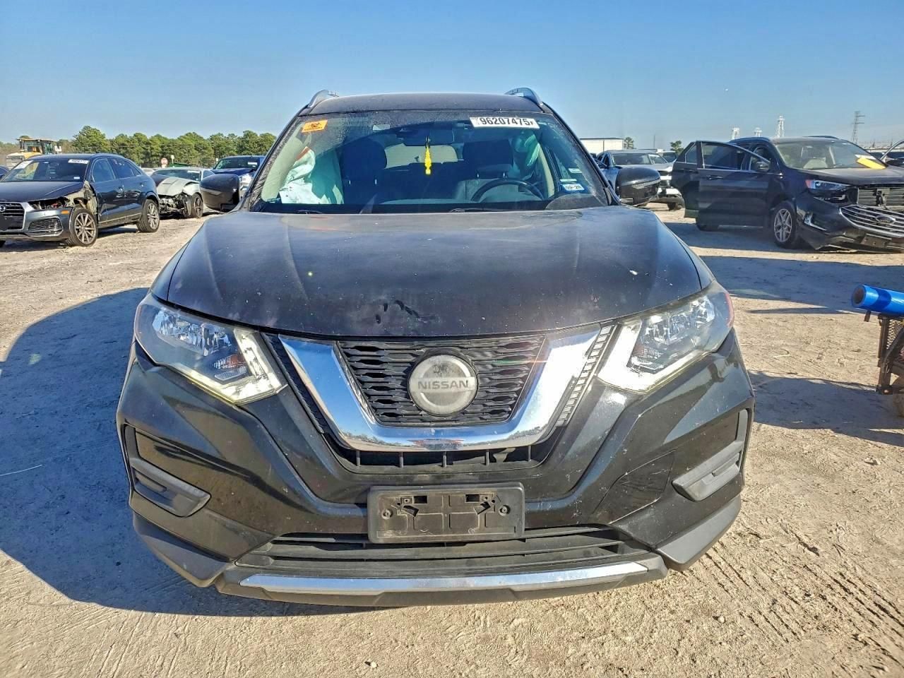 2020 Nissan Rogue s