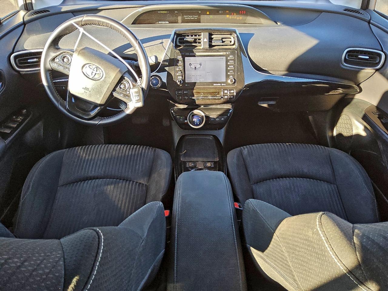 2021 Toyota Prius Prime le