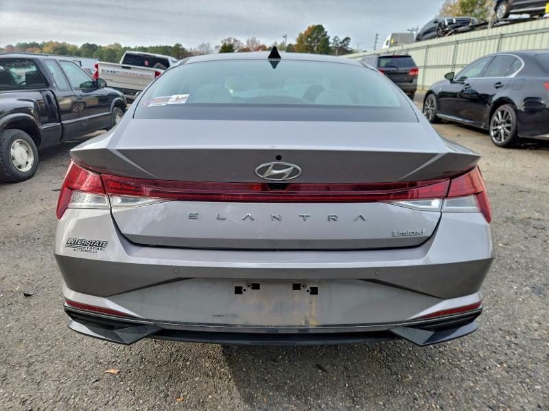 2022 Hyundai Elantra Limited